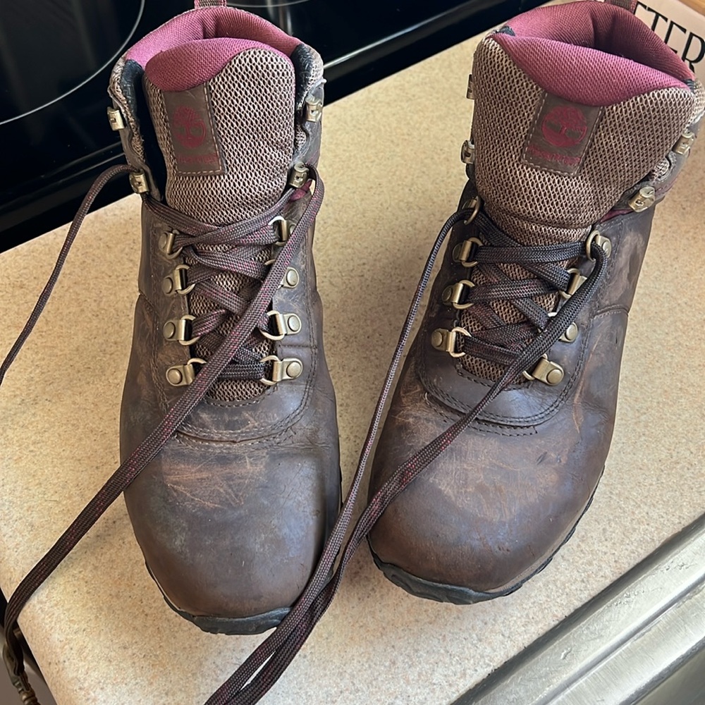 NWOT Timberland NORWOOD HIKING BOOTS - WOMEN'S 11 9505A